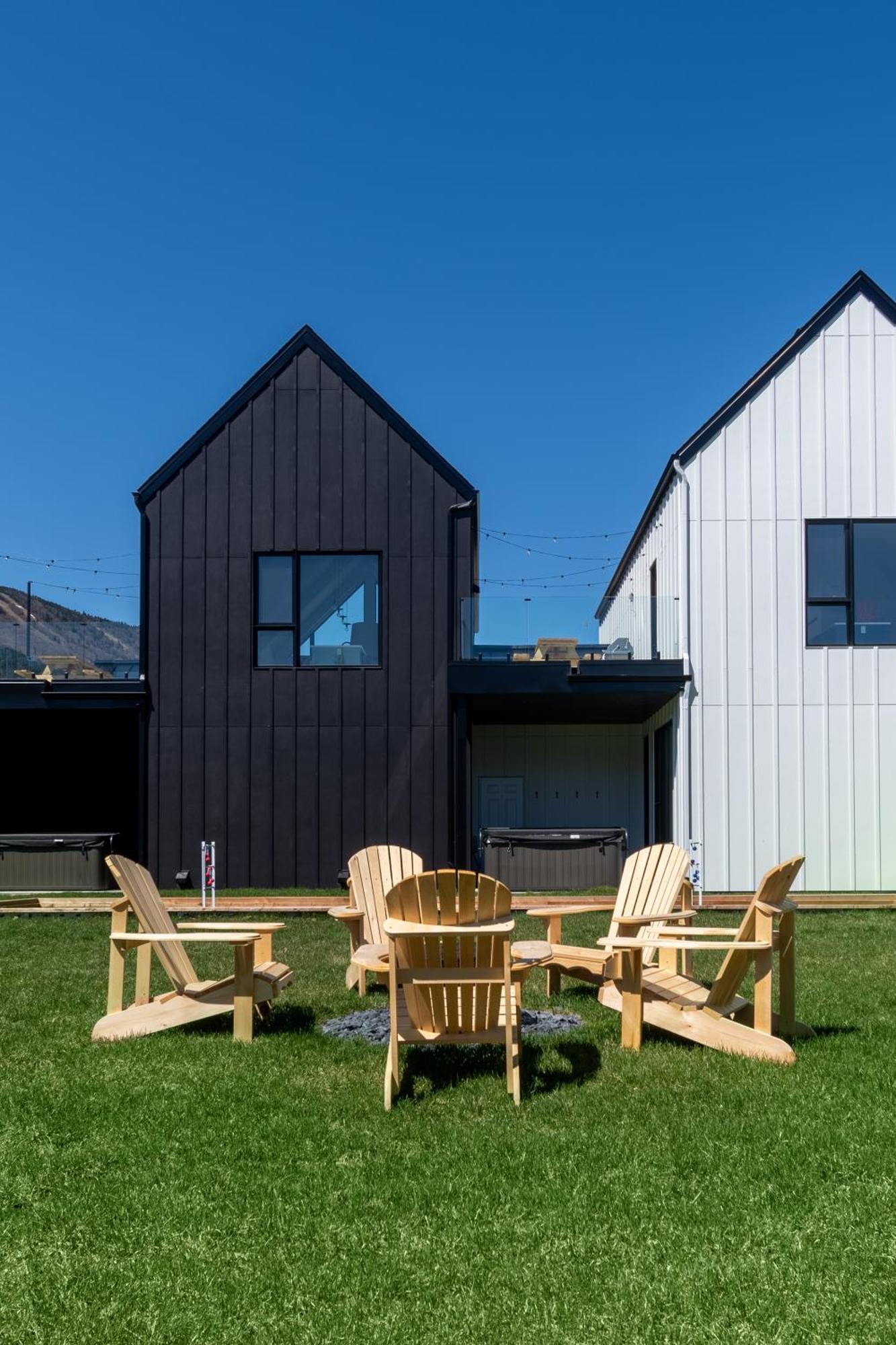 Sofa Villas Mont Sainte-Anne Beaupré Exterior photo