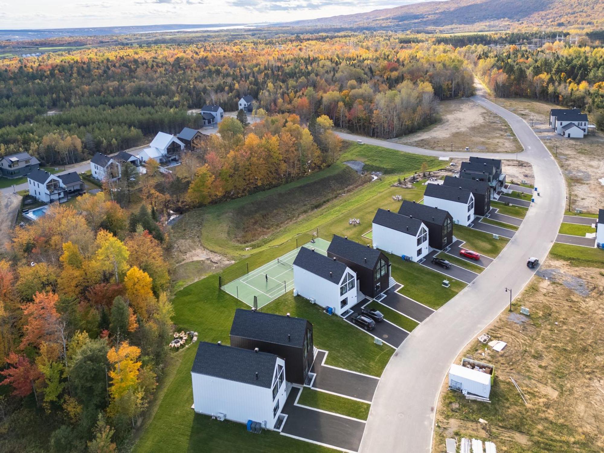Sofa Villas Mont Sainte-Anne Beaupré Exterior photo